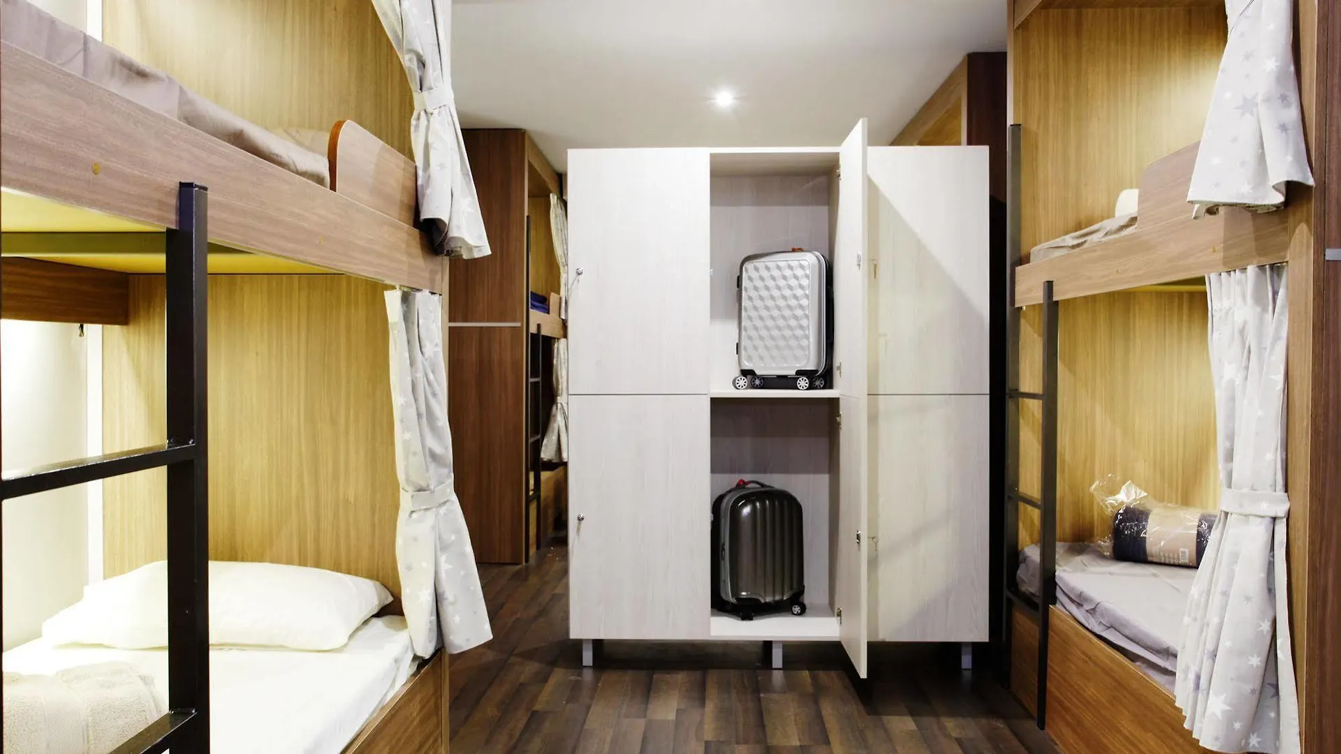 Barcelona & You Hostel Sagrada Familia