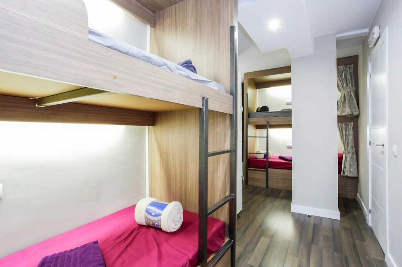 Barcelona & You Hostel Sagrada Familia